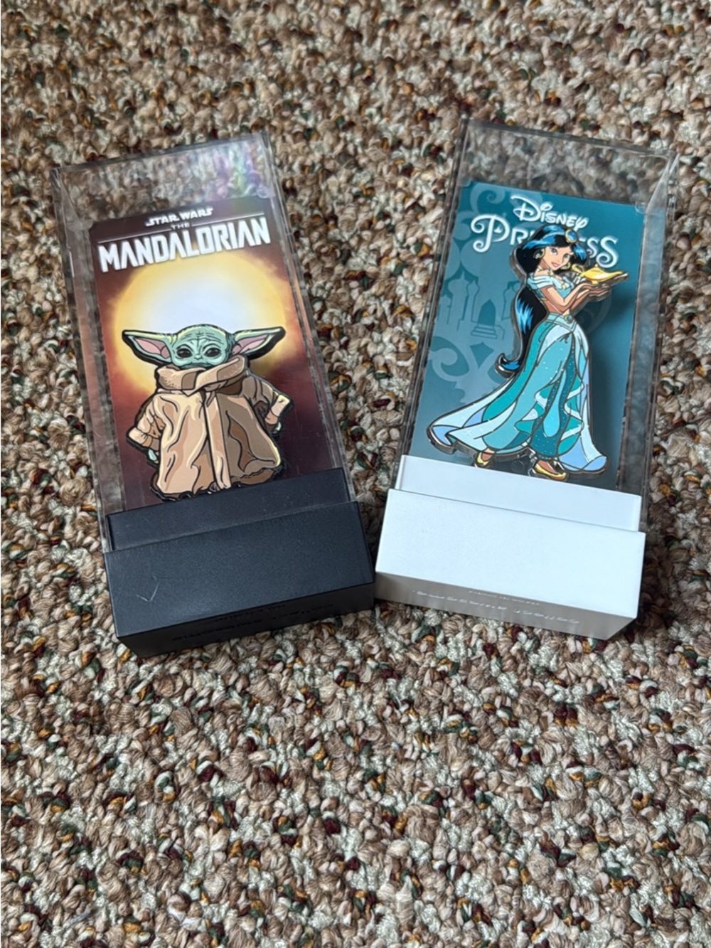 Grogu and Jasmine Pin Duo - Figpin